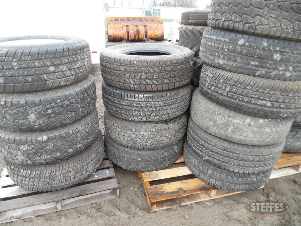 (2) pallets of misc. tires, (19) tires total, _1.JPG